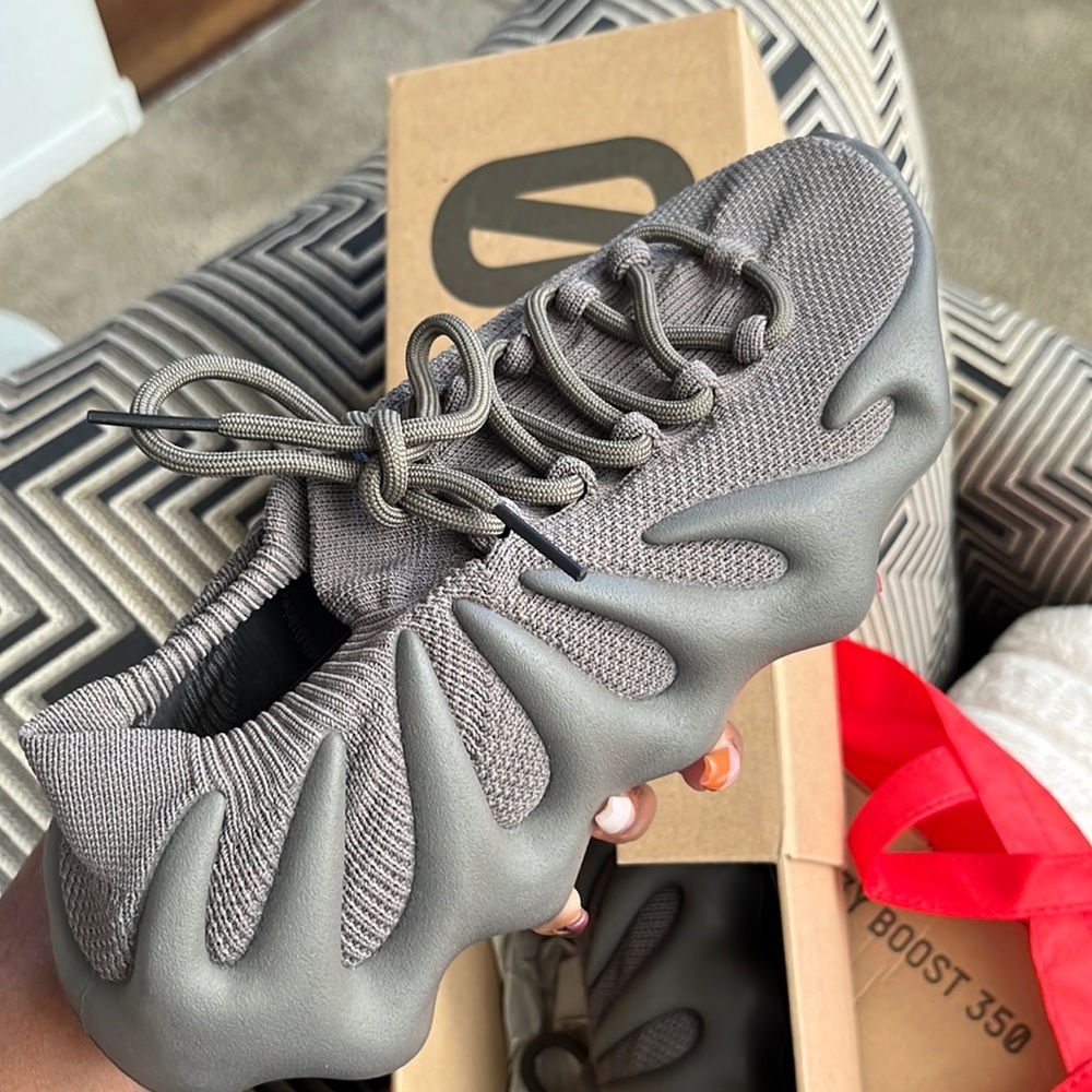 ❌SOLD❌ Yeezy 450 cinder/brown